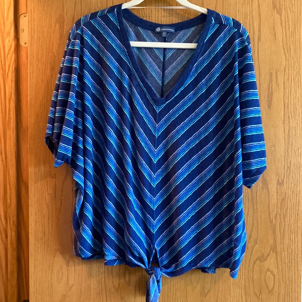 Democracy XL tie front drape blouse poncho